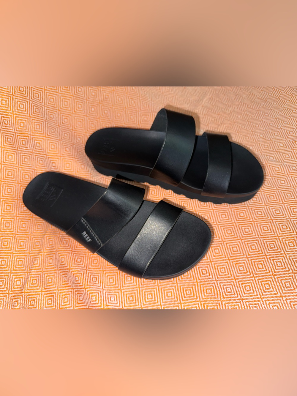 Reef Women's Cushion Vista Hi Platform Slide Sandal - Black - Picture 2 of 6